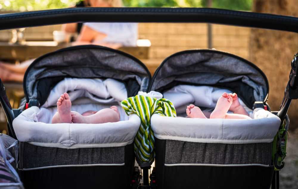 voziček 2 otroka