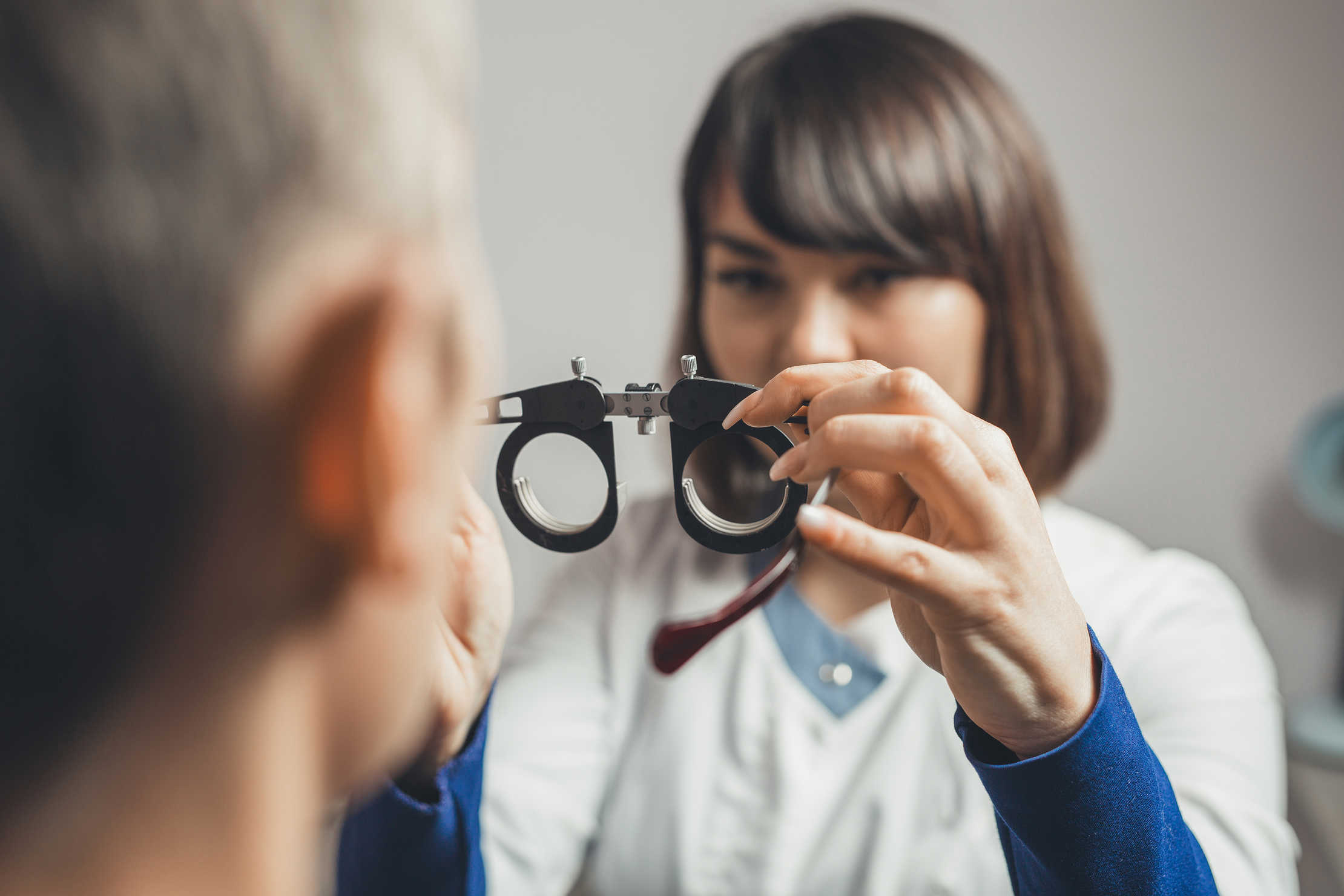 Simptomi poslabšanja vida pri bolniku z MS